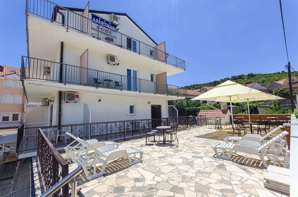 Apartments And Rooms Iva Трогир Экстерьер фото